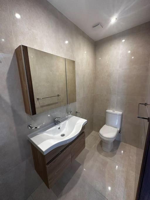Duplex Penthouse In Gzira Sleeps 6 Apartment ภายนอก รูปภาพ